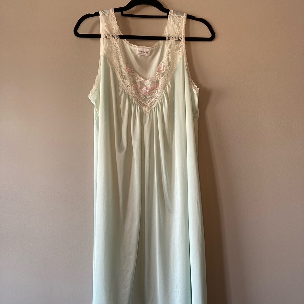 Vintage Lorraine Nightgown
 Size M Pale Blue